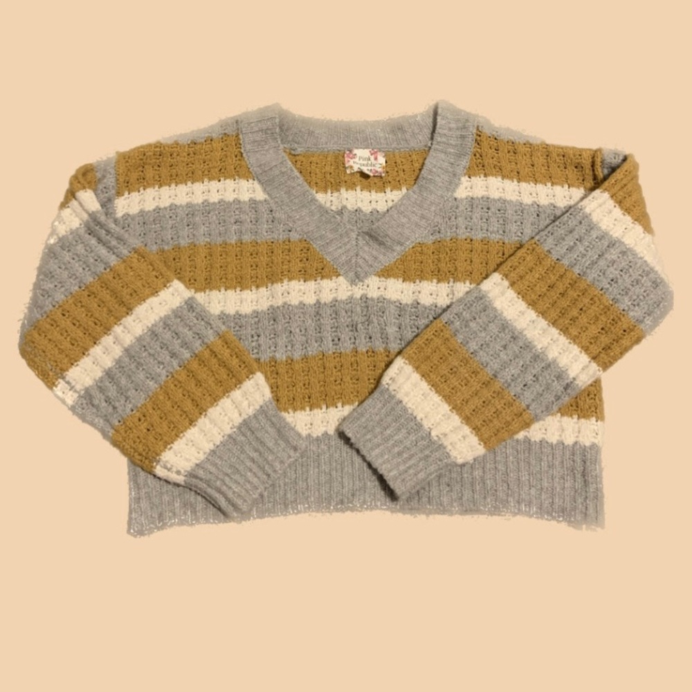 Pink Republic Sweater, size Small.